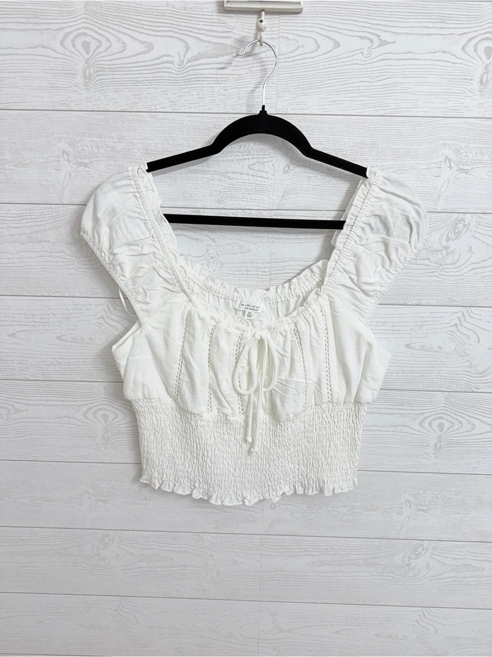 Kirious L.A. Women’s Smocked White Peasant Crop Top. Size XL